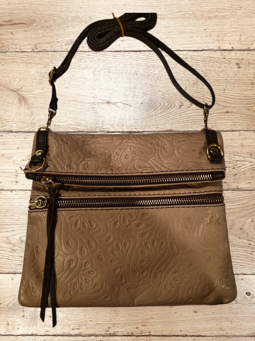 Vera Pelle Tan Embossed Italian Leather Crossbody with Gold Accents